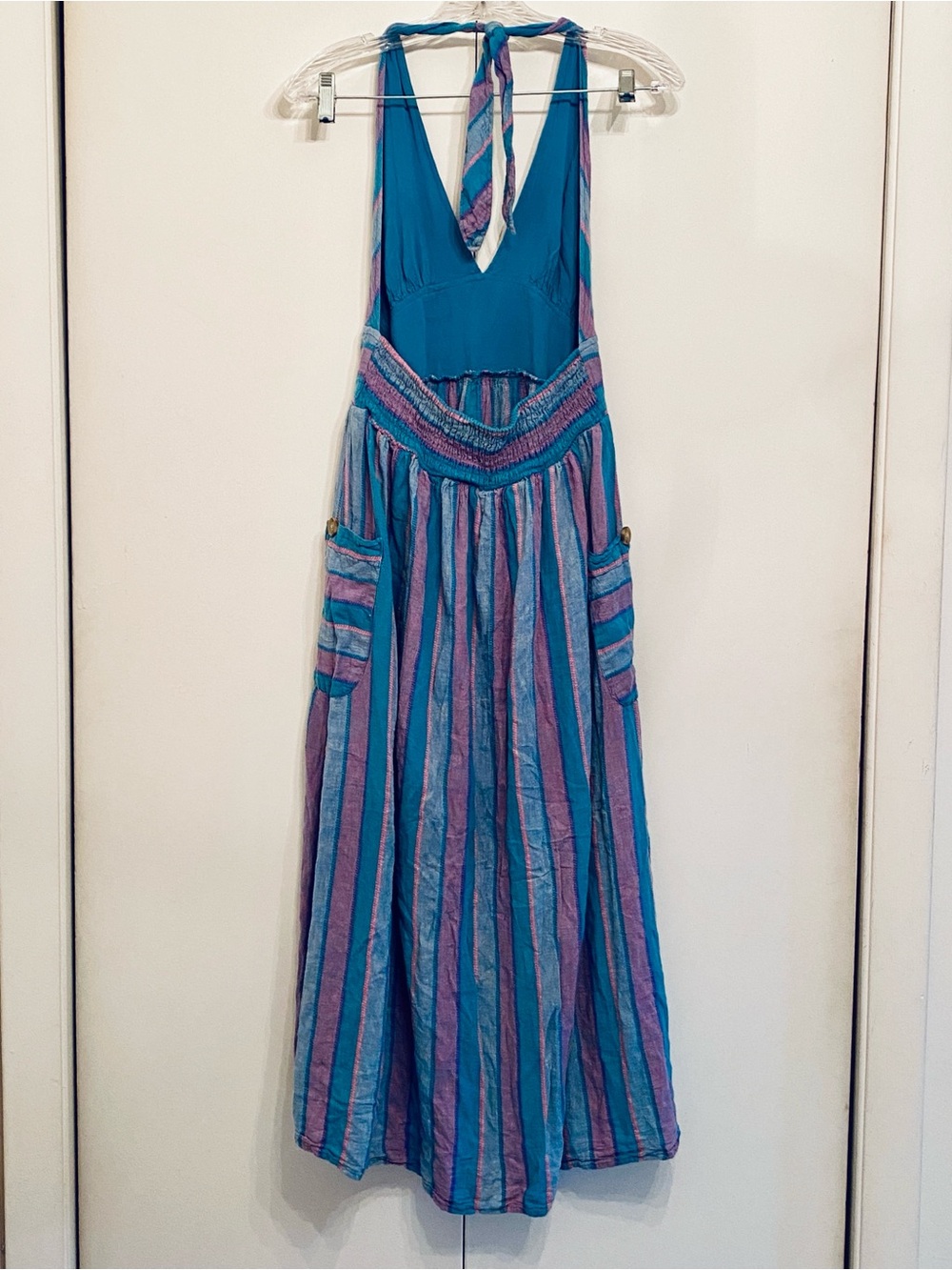 UO Betsey Linen Halter Midi Dress - Blue Motif - Picture 2 of 16